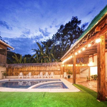 Hotel Liah'S Tortuguero Bagian luar foto