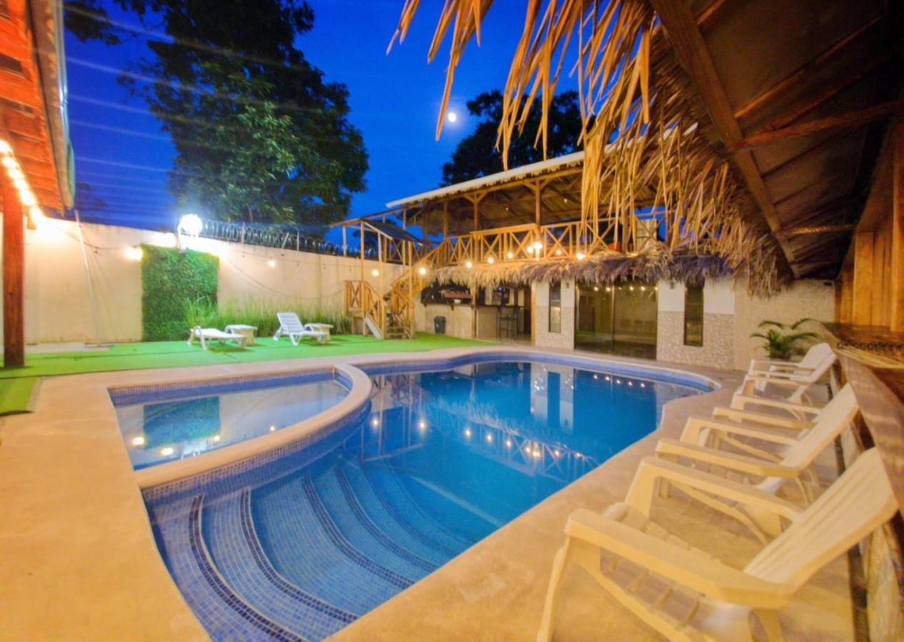 Hotel Liah'S Tortuguero Bagian luar foto