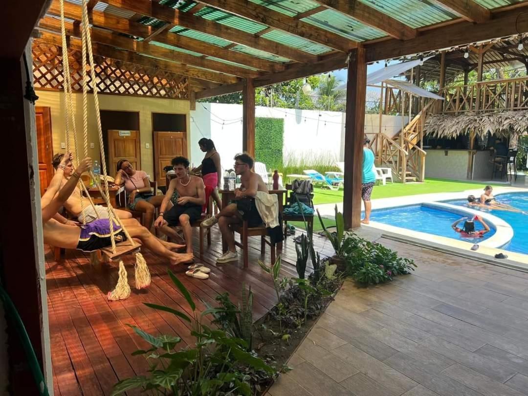 Hotel Liah'S Tortuguero Bagian luar foto